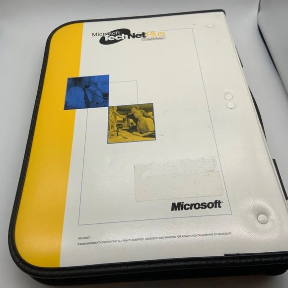 Microsoft Technet CD Subscription Binder and CD Cases Only - Picture 7 of 14